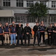 agentes da balada segura do detranRS e da guarda municipal de São Leopoldo posam para foto